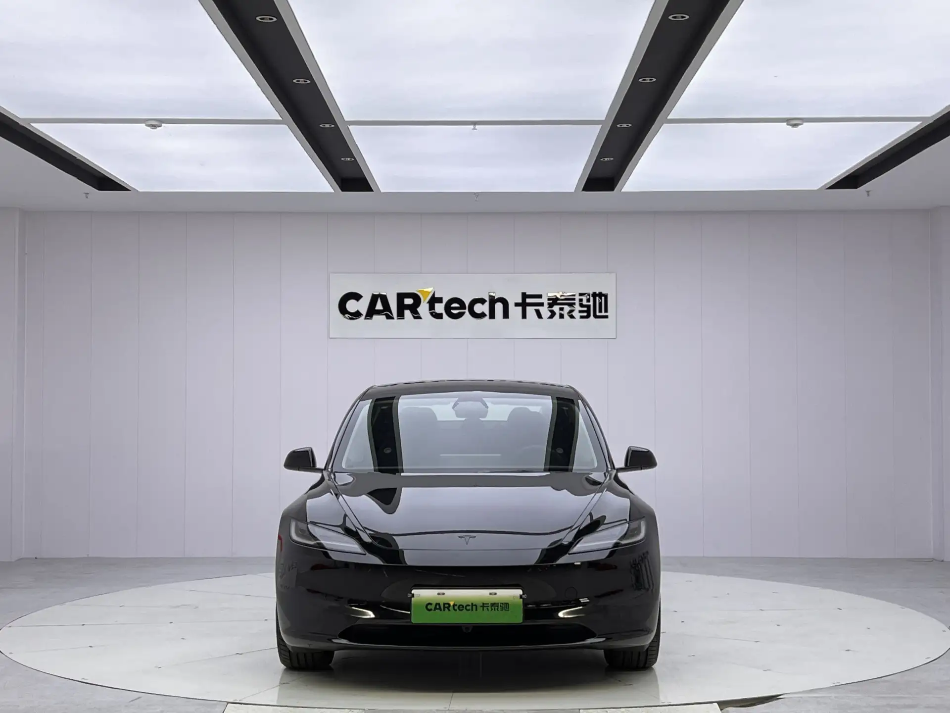 Tesla Model 3, 2026 3