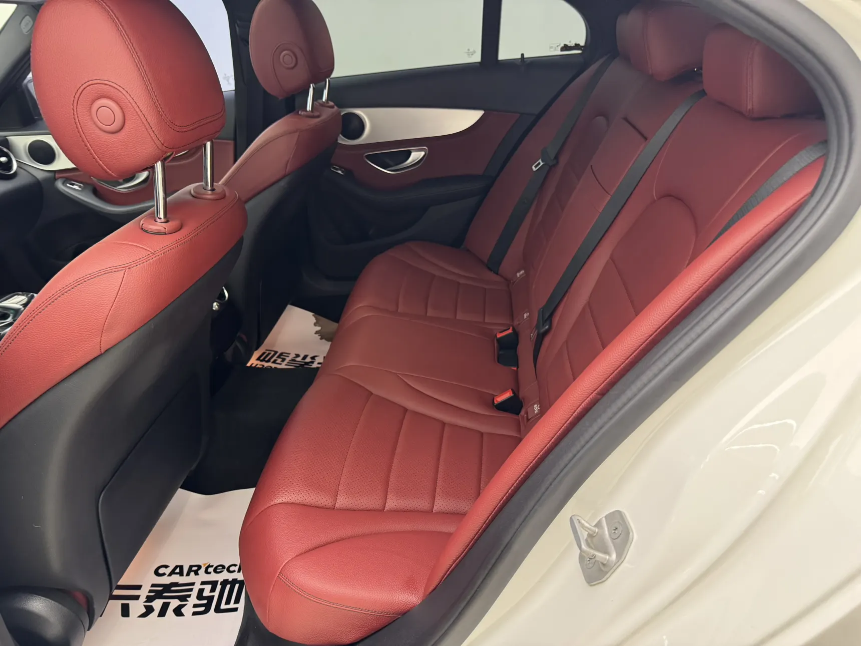 Mercedes-Benz C 200, 2016 16