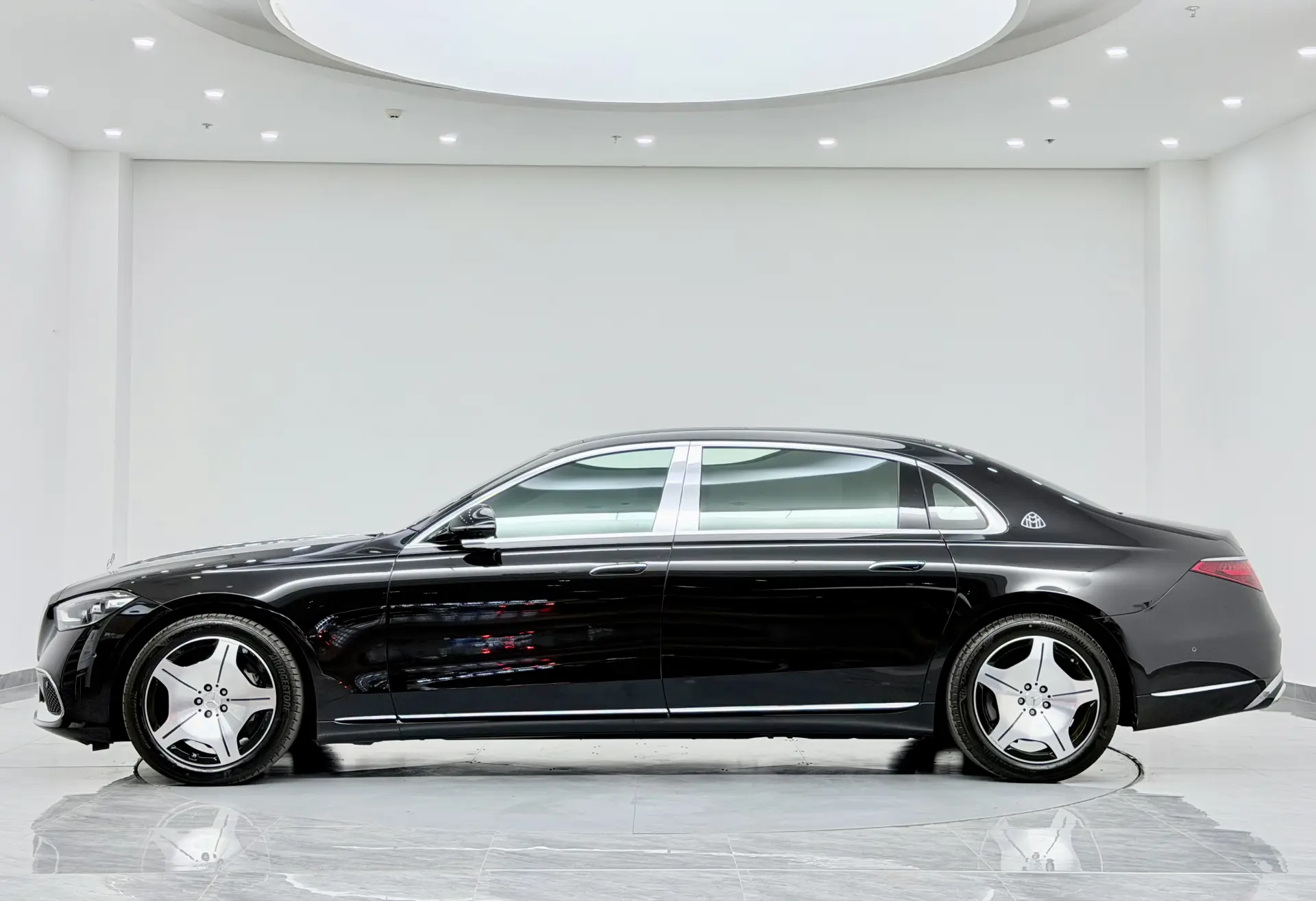 Mercedes-Benz S 480 4MATIC, 2025 22