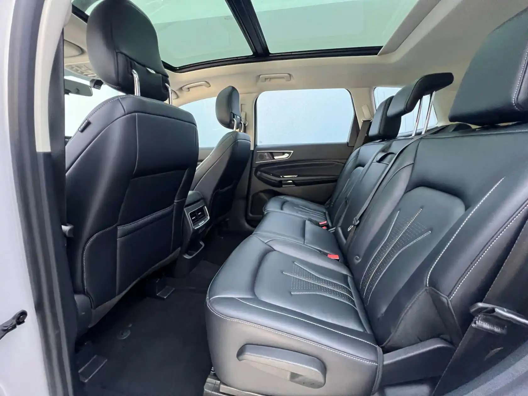 Ford Edge, 2021 12