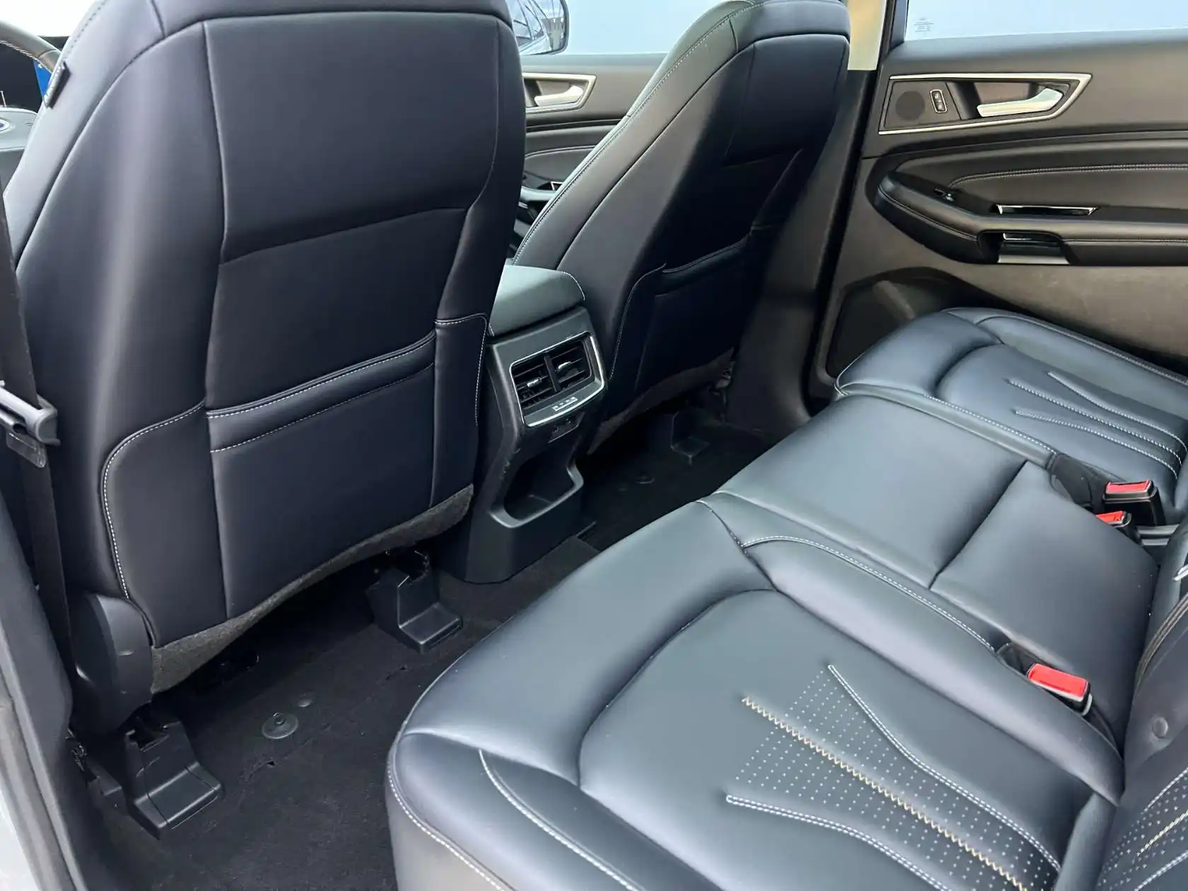 Ford Edge, 2021 13