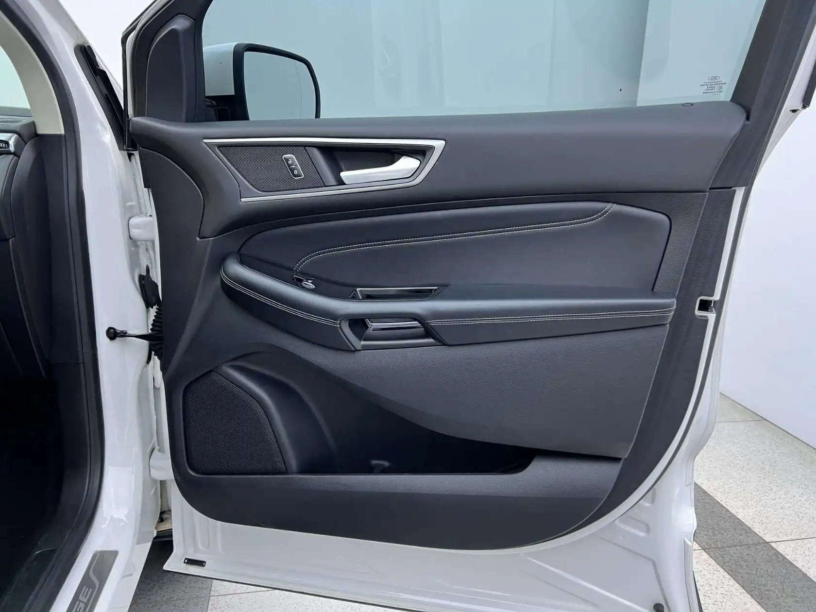 Ford Edge, 2021 21