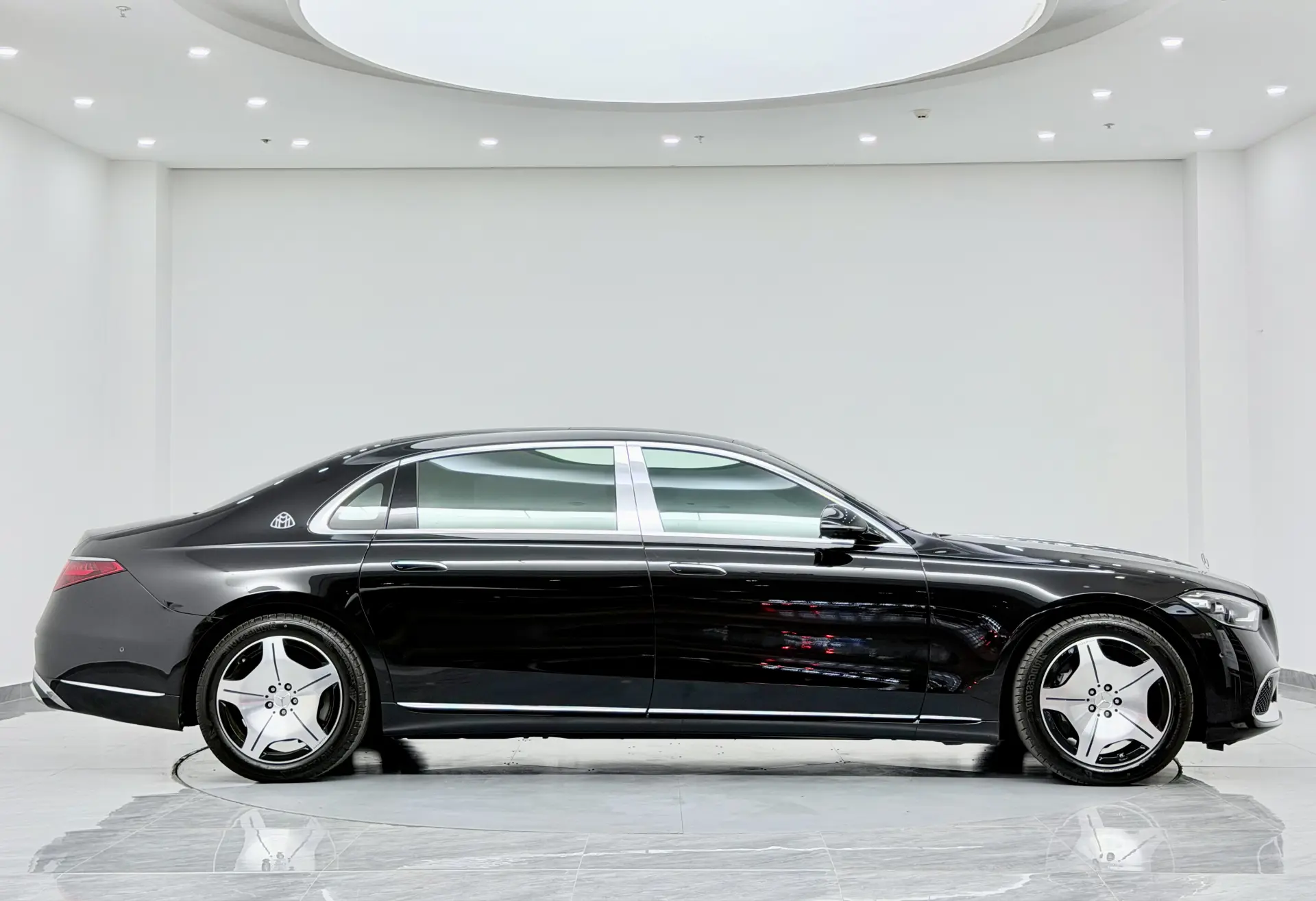 Mercedes-Benz S 480 4MATIC, 2025 23