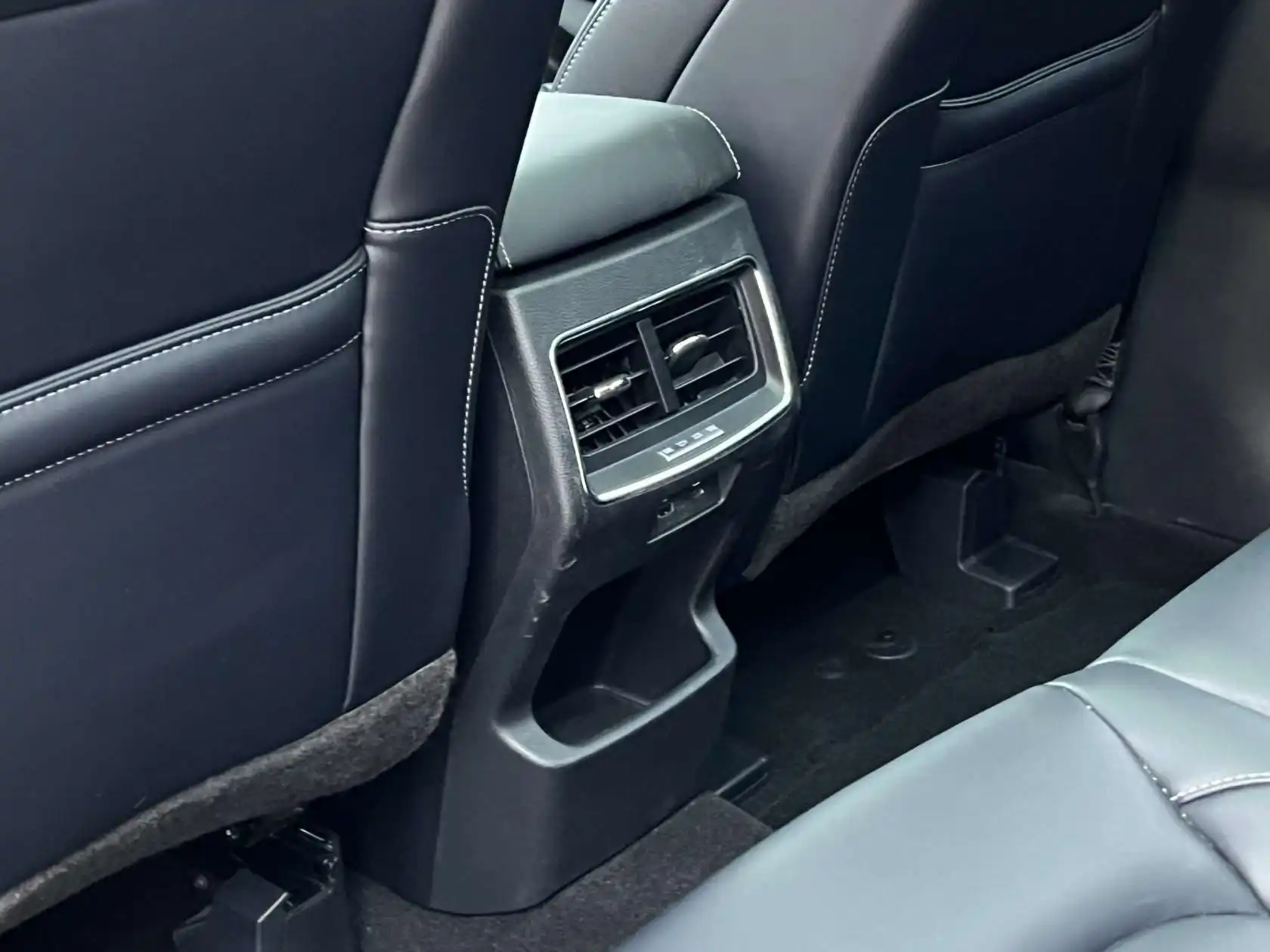 Ford Edge, 2021 14
