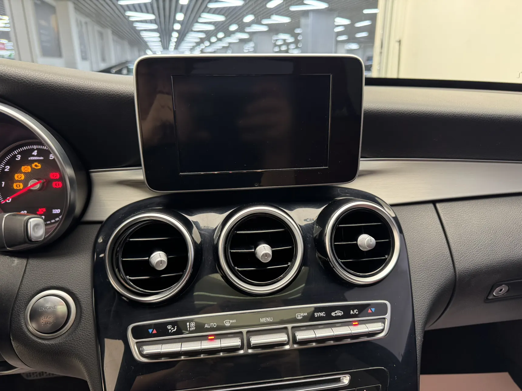 Mercedes-Benz C 200, 2016 18
