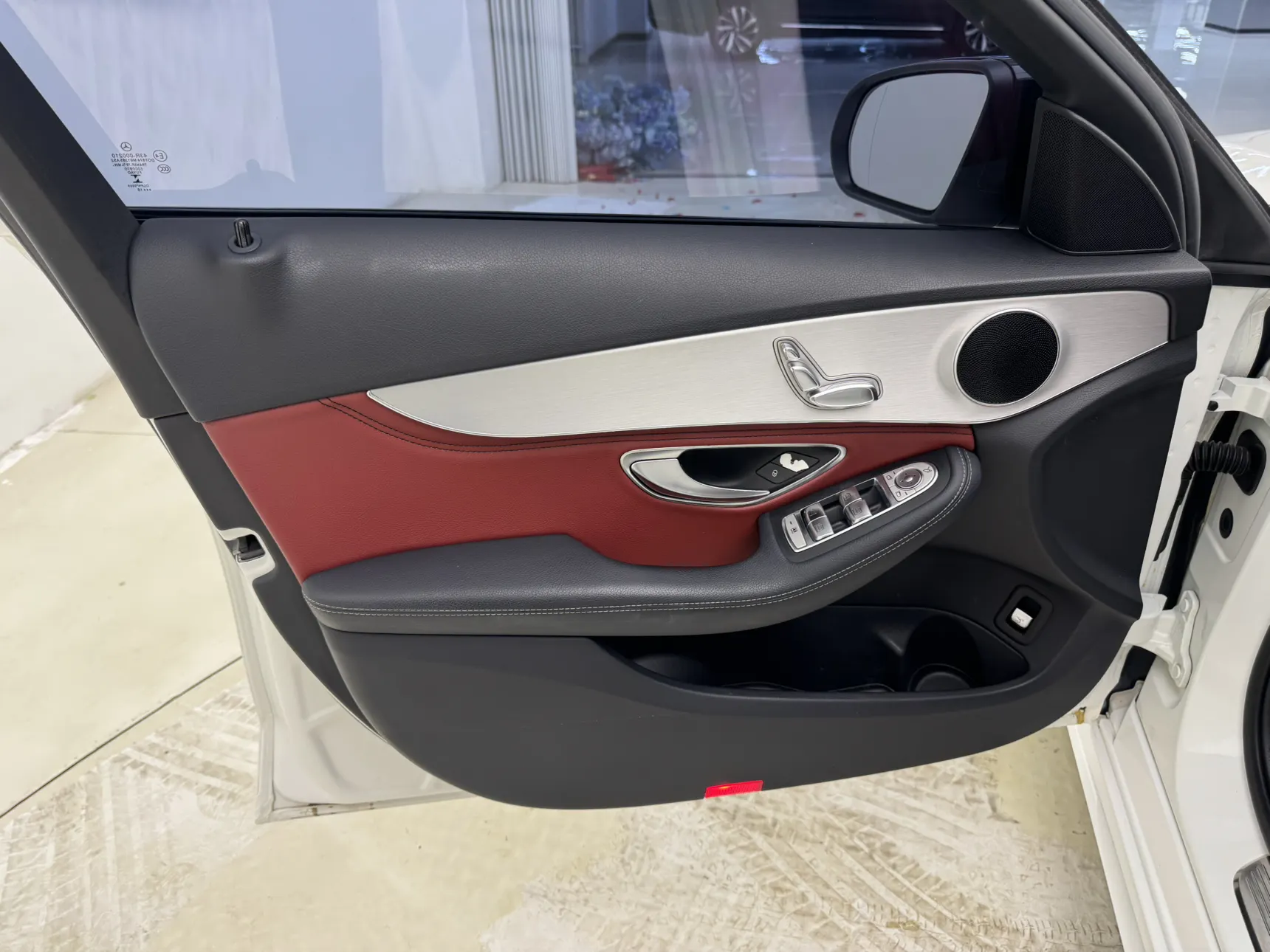 Mercedes-Benz C 200, 2016 13