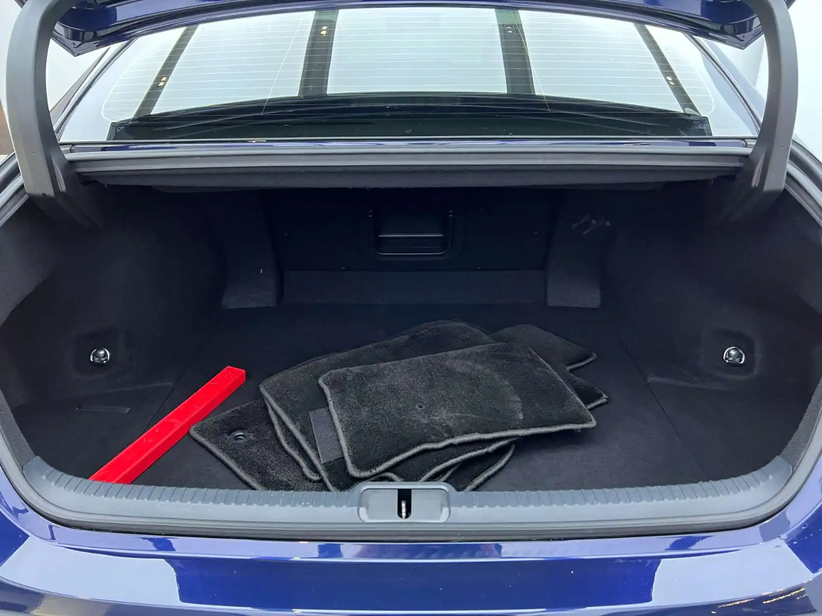 Lexus ES 200, 2024 25