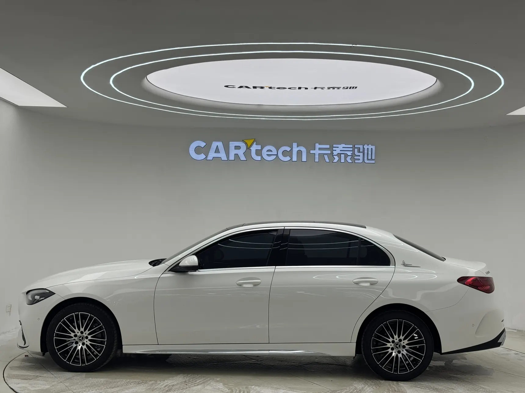 Mercedes-Benz C 260 L, 2025 8