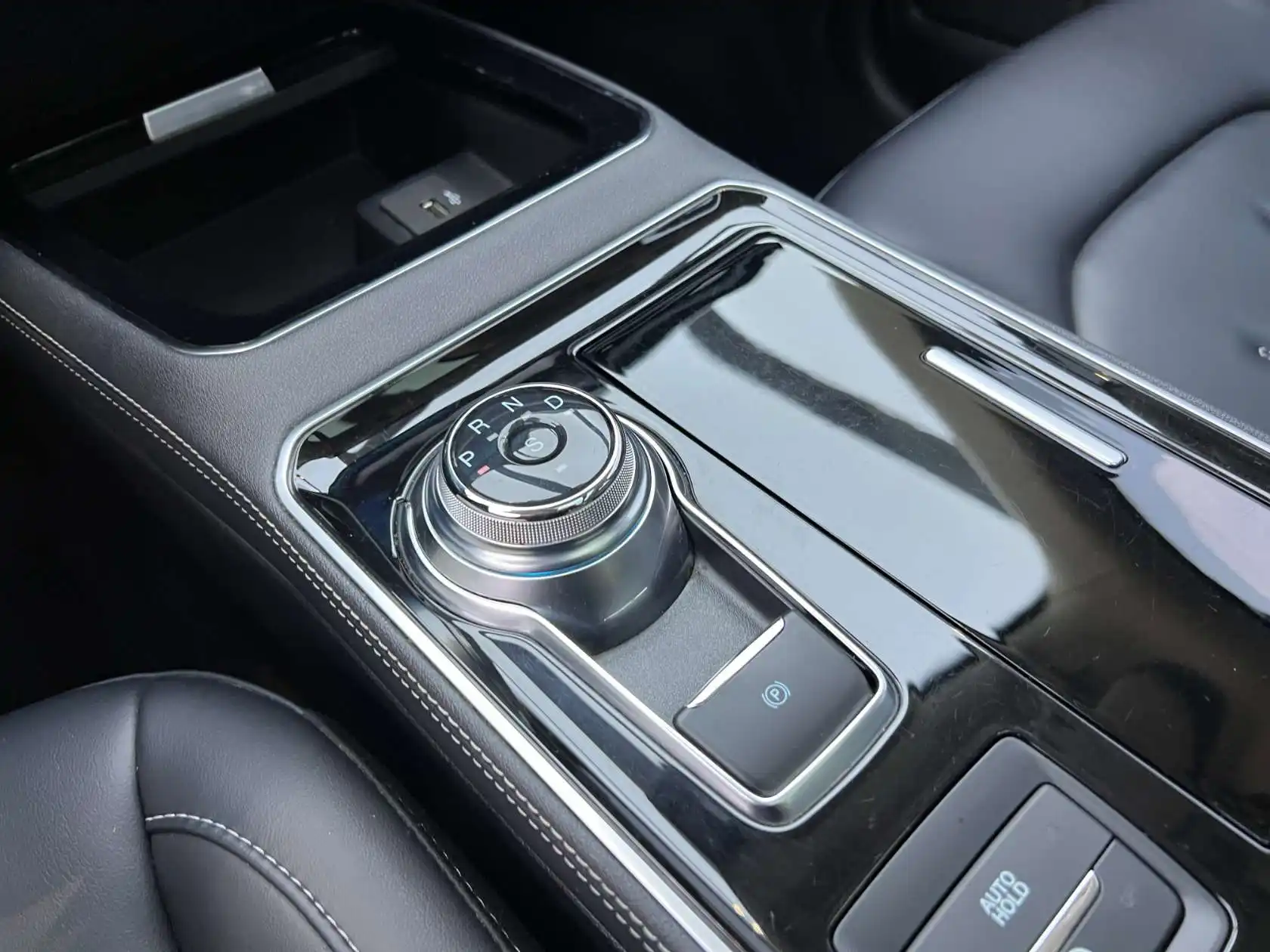Ford Edge, 2021 9