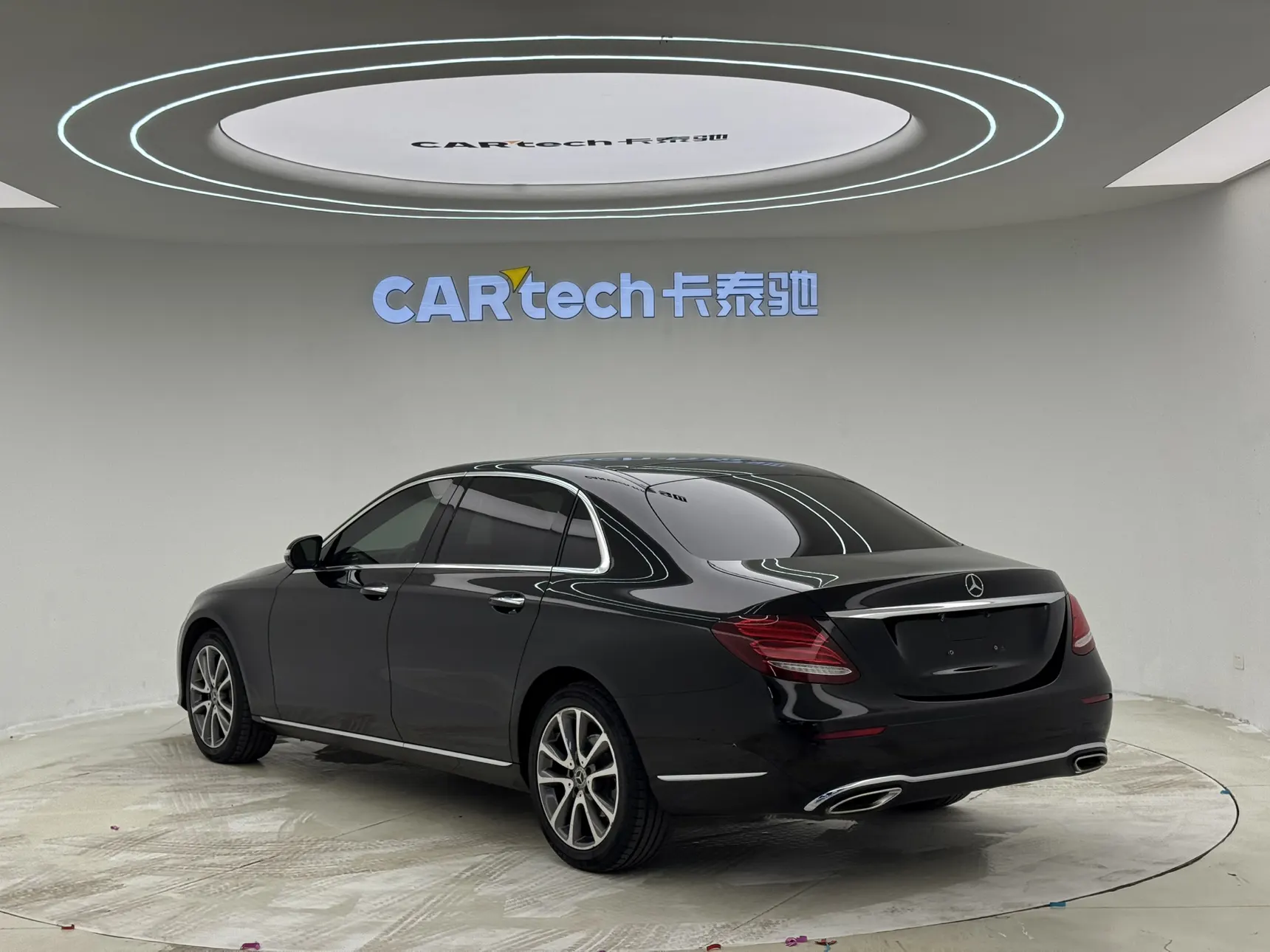 Mercedes-Benz E 300 L, 2019 7