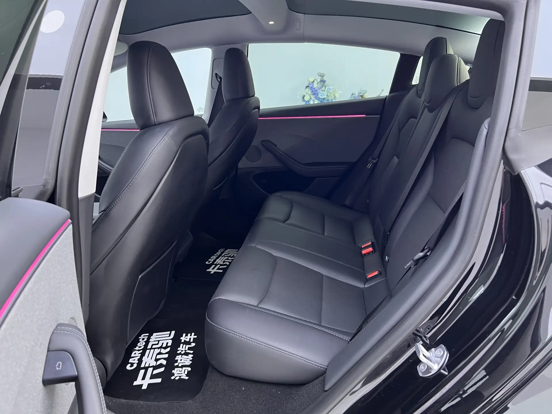 Tesla Model 3, 2026 20