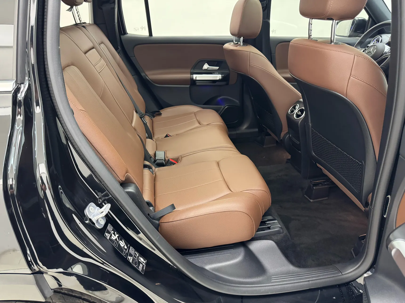 Mercedes-Benz GLB, 2023 21