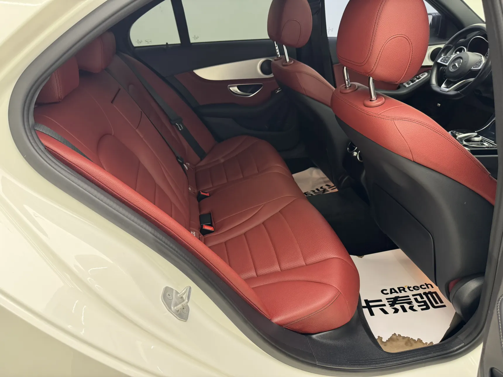 Mercedes-Benz C 200, 2016 21