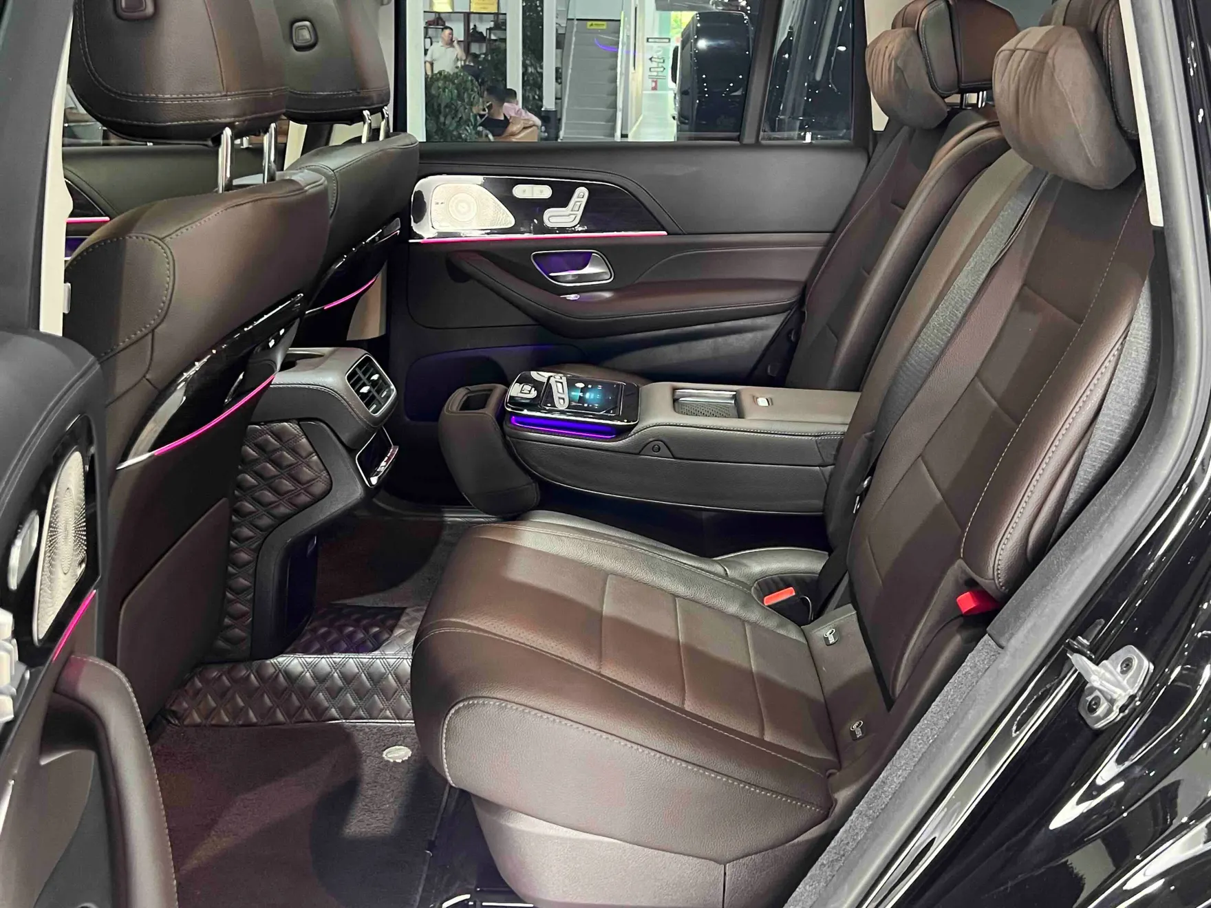 Mercedes-Benz GLS 450 4MATIC, 2023 23