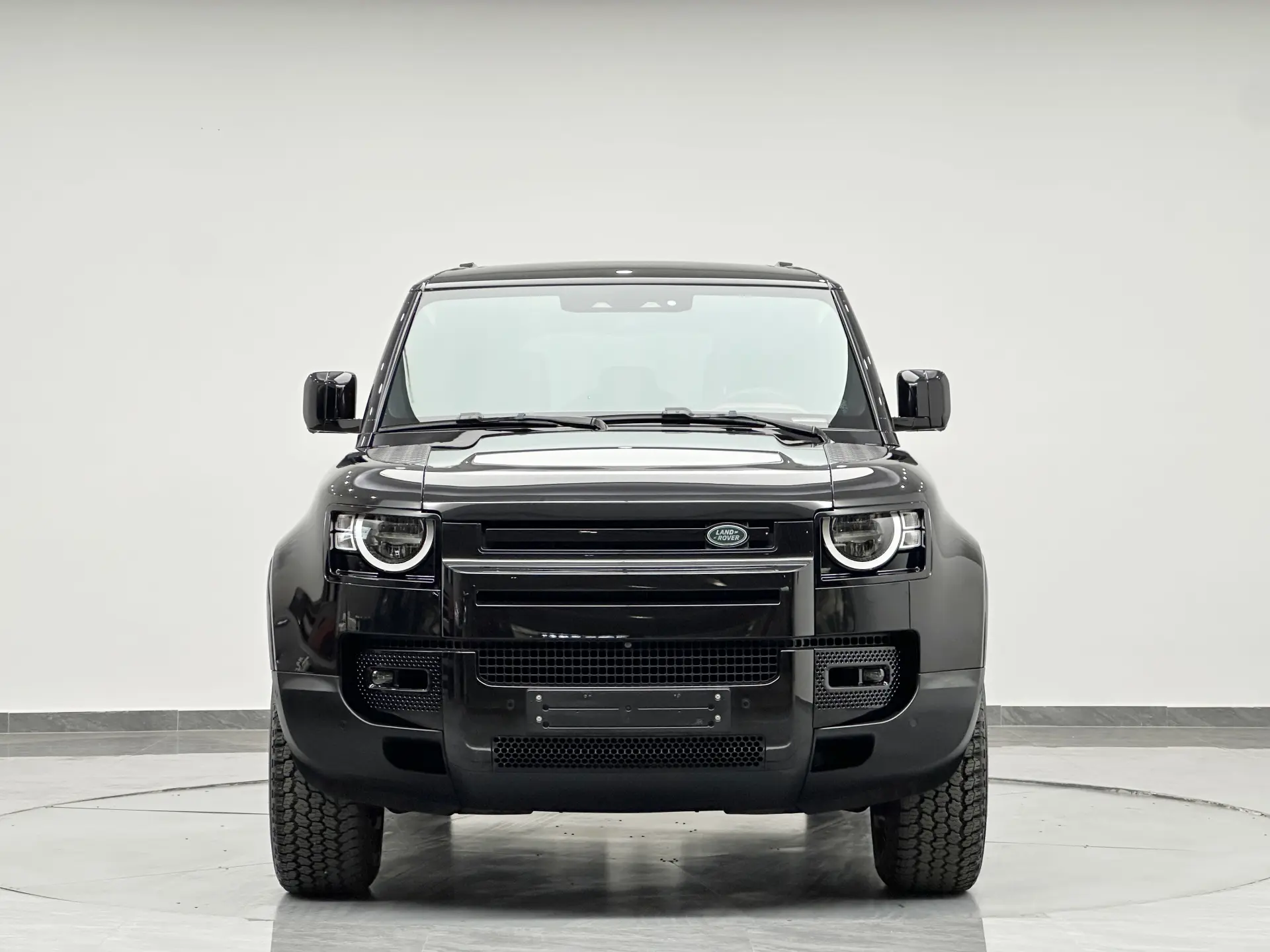 Land Rover Defender, 2022 10