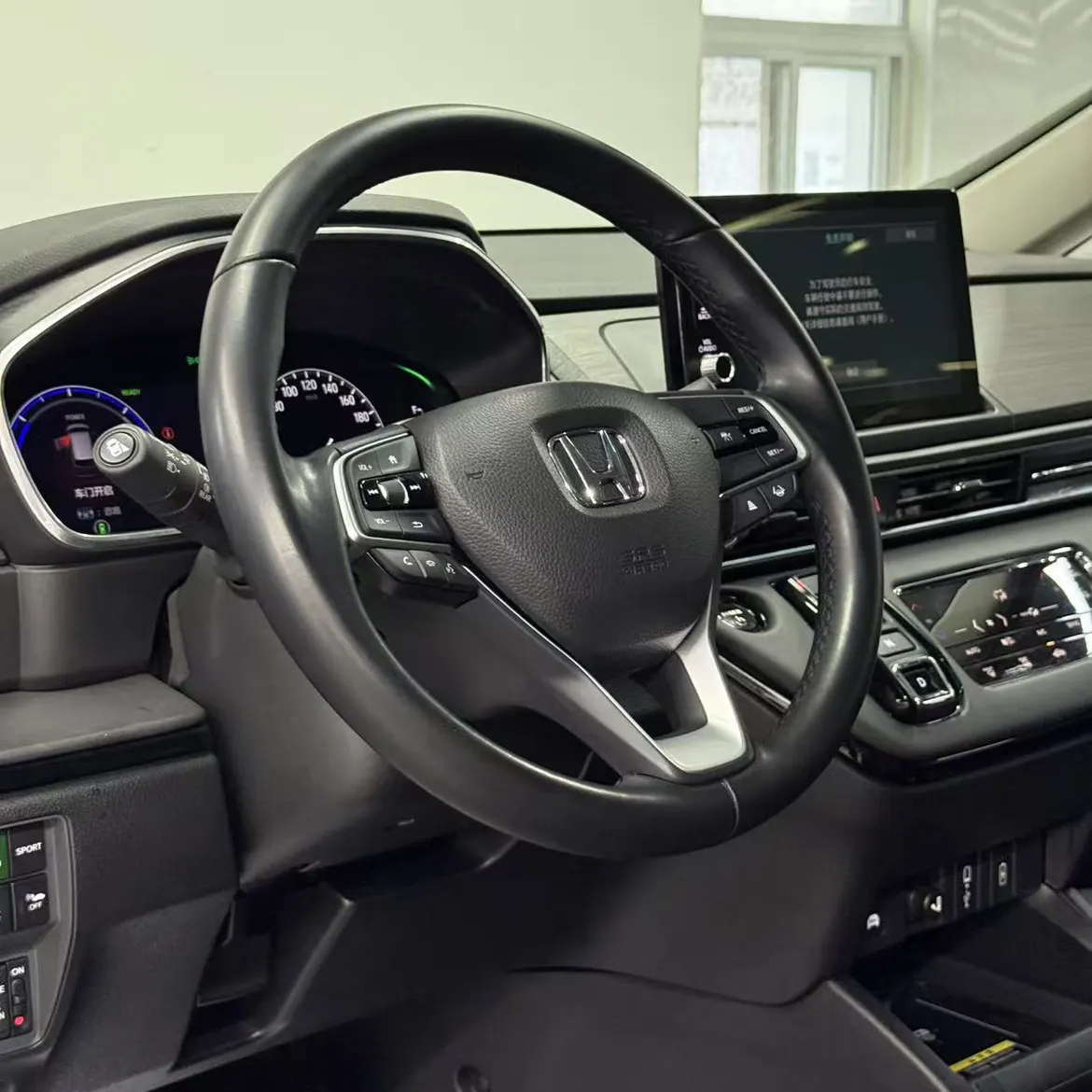 Honda Elysion, 2024 13