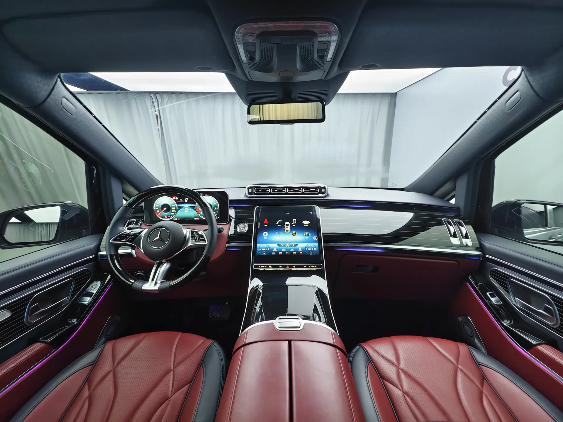 Mercedes-Benz Vito, 2025 8