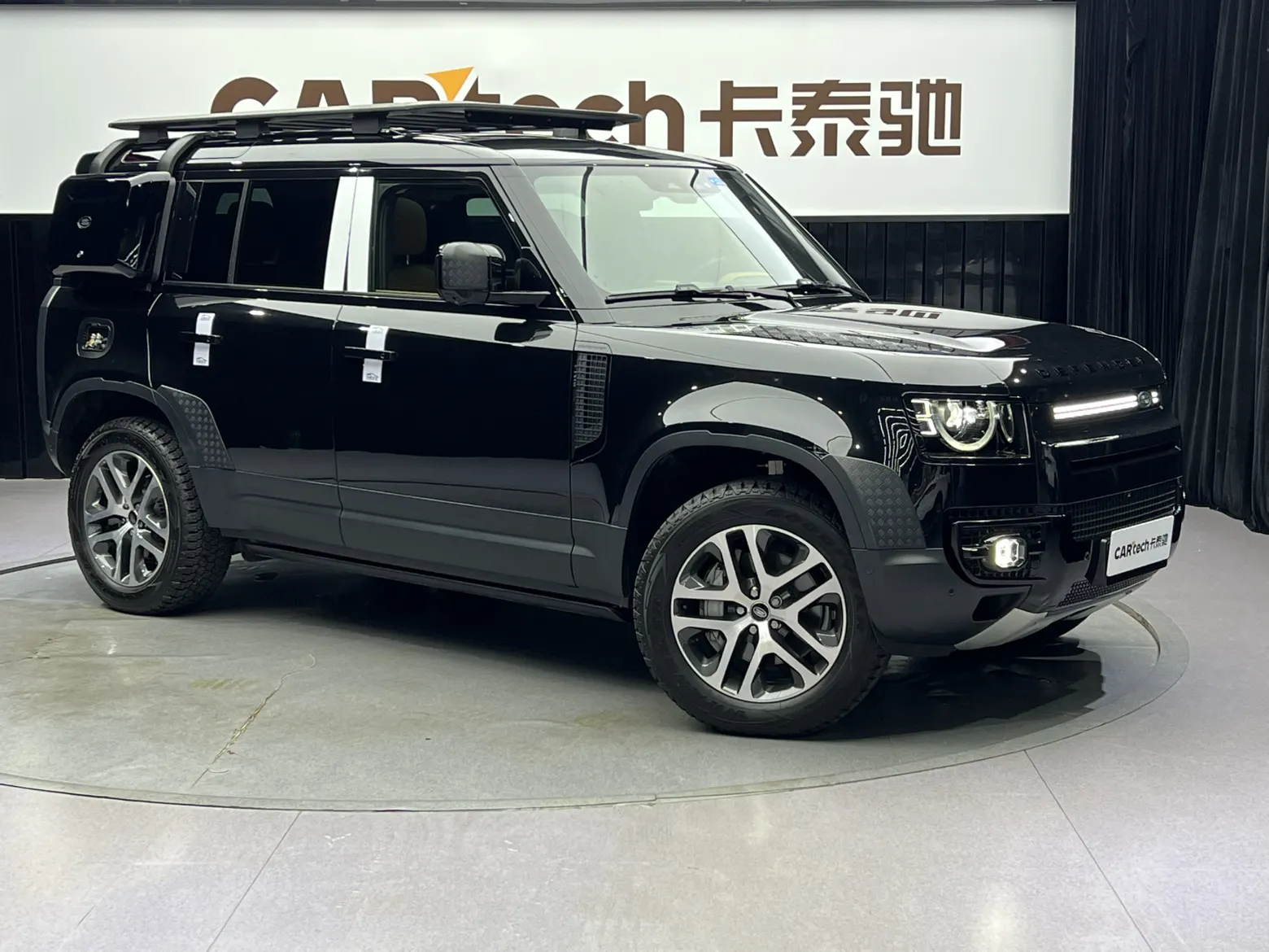 Land Rover Defender, 2024 11