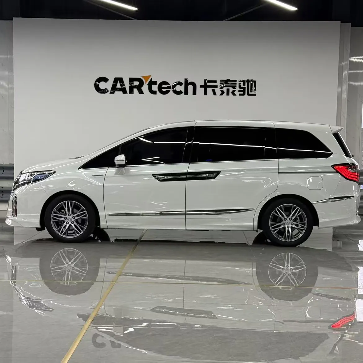 Honda Elysion, 2021 8