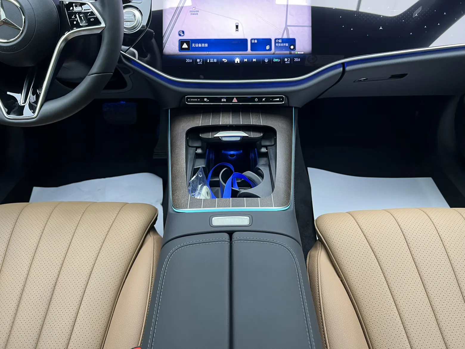 Mercedes-Benz E 300 L, 2024 21