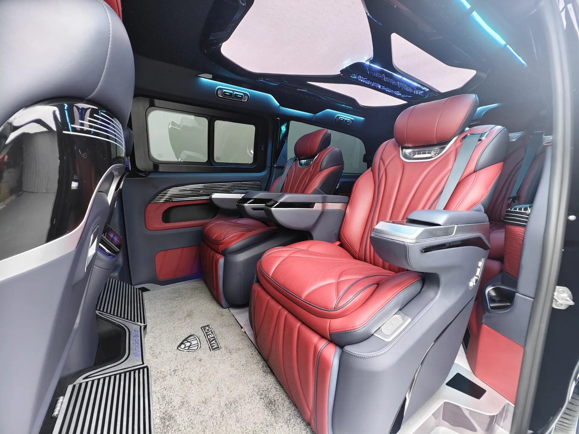 Mercedes-Benz Vito, 2025 22