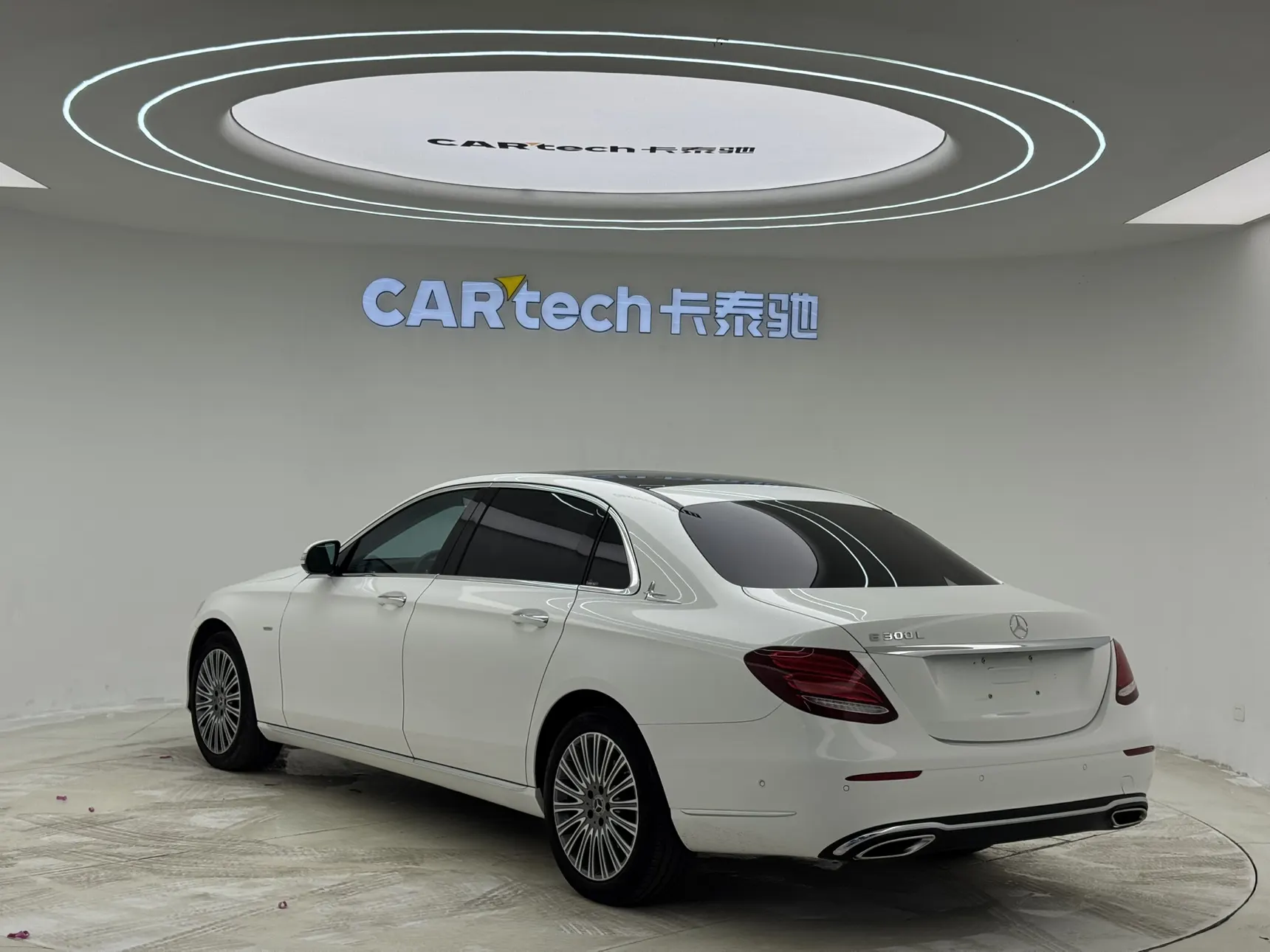 Mercedes-Benz E 300 L, 2020 7