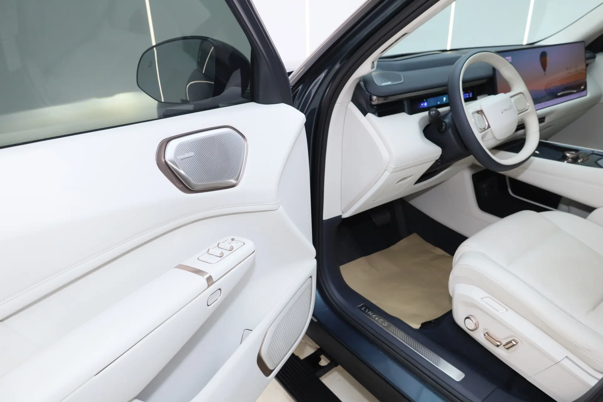Lynk & Co 02, 2025 25
