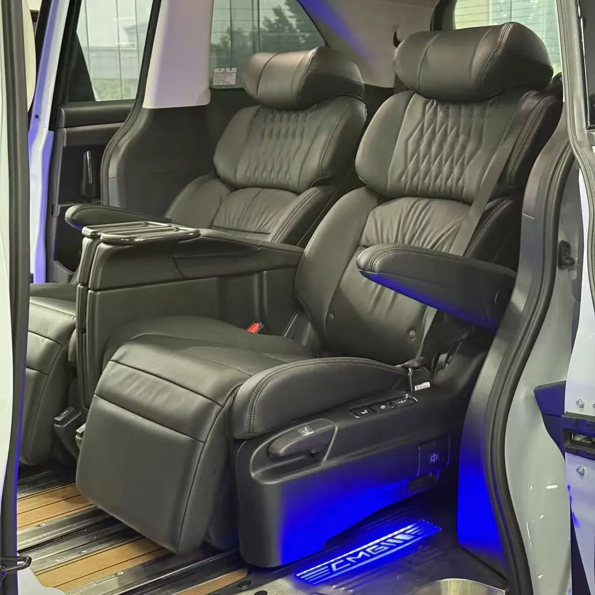 Honda Elysion, 2023 11