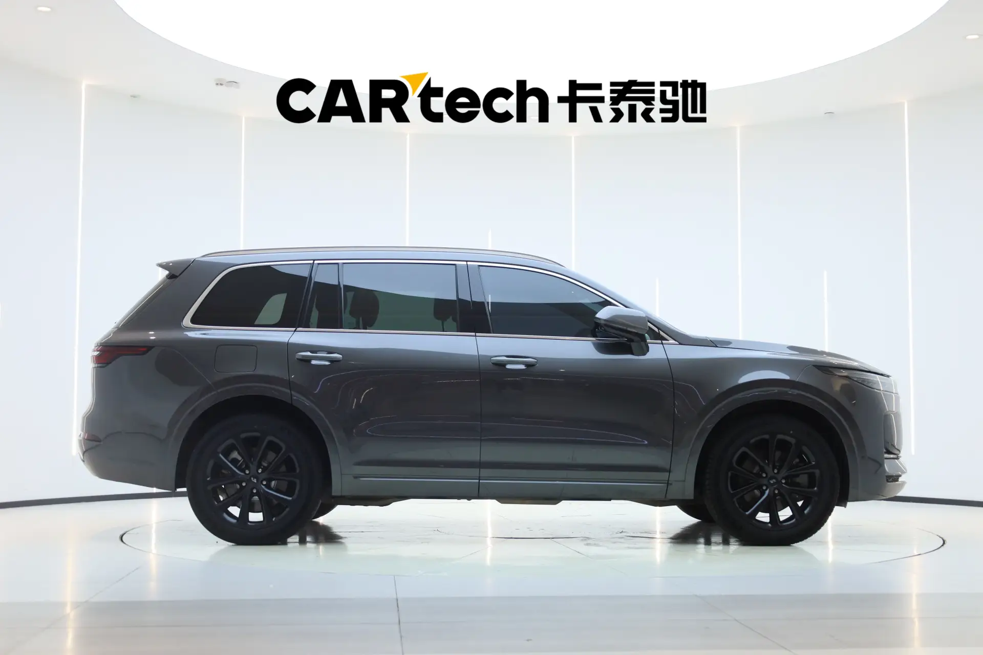 Li Auto ONE, 2023 4