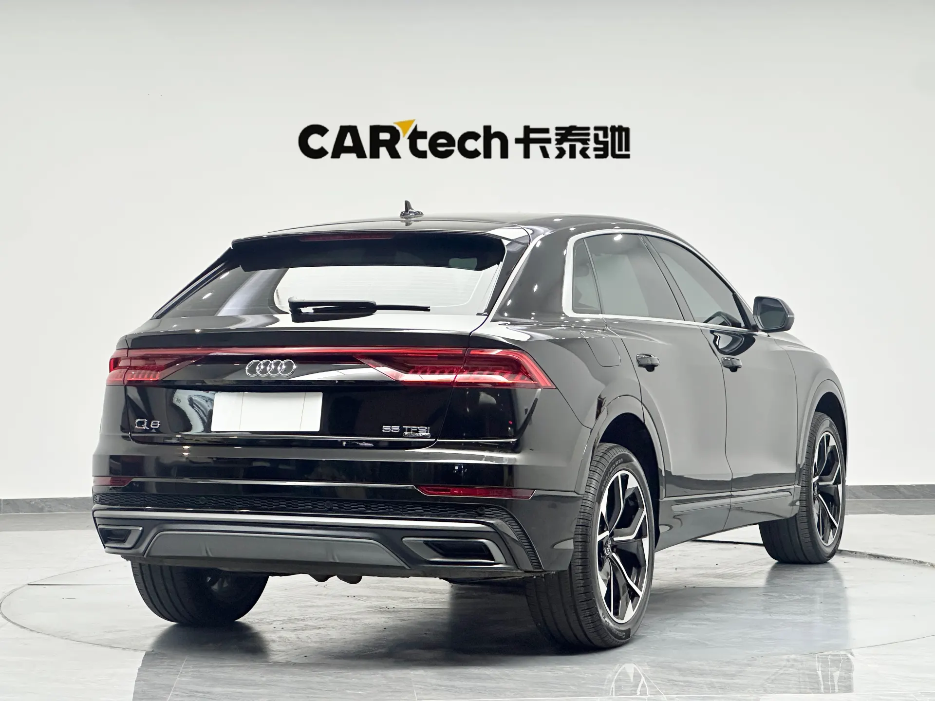 Audi Q8, 2025 8