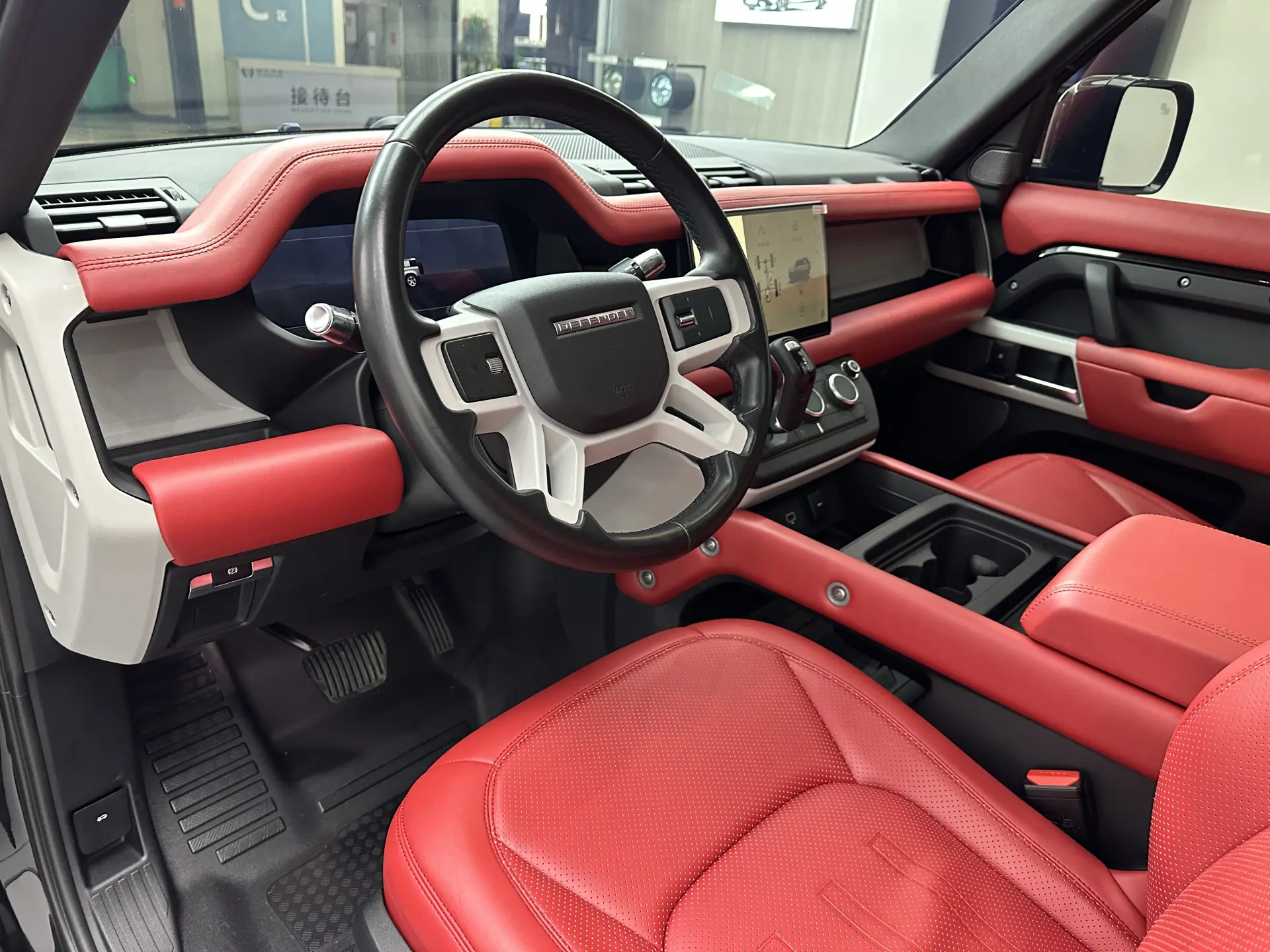 Land Rover Defender, 2022 19