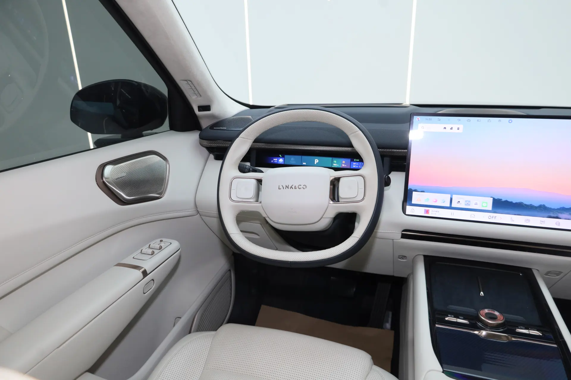 Lynk & Co 02, 2025 30