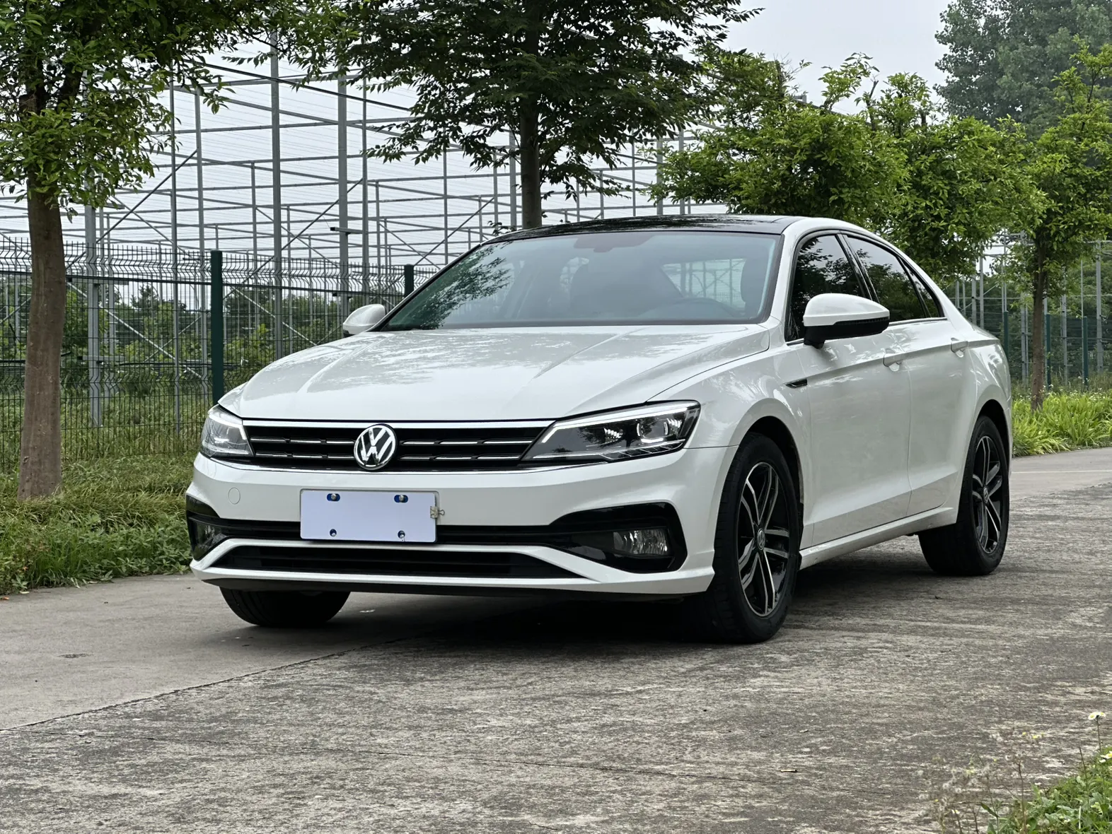 Volkswagen Lamando