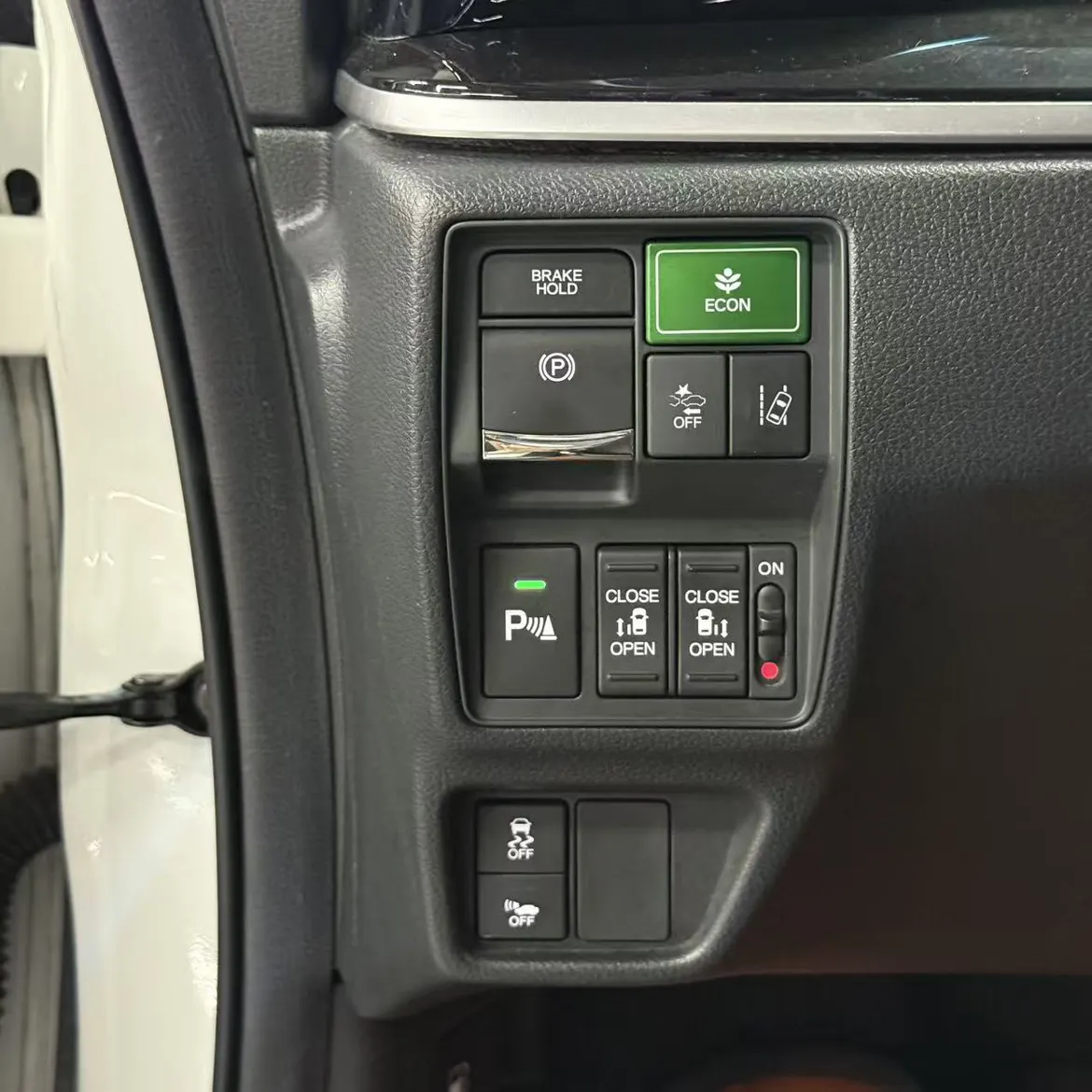 Honda Elysion, 2020 11