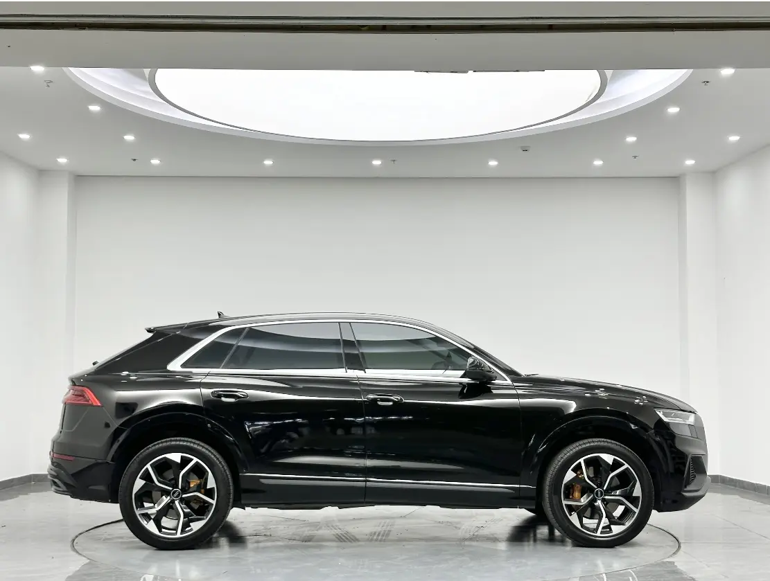 Audi Q8, 2025 12