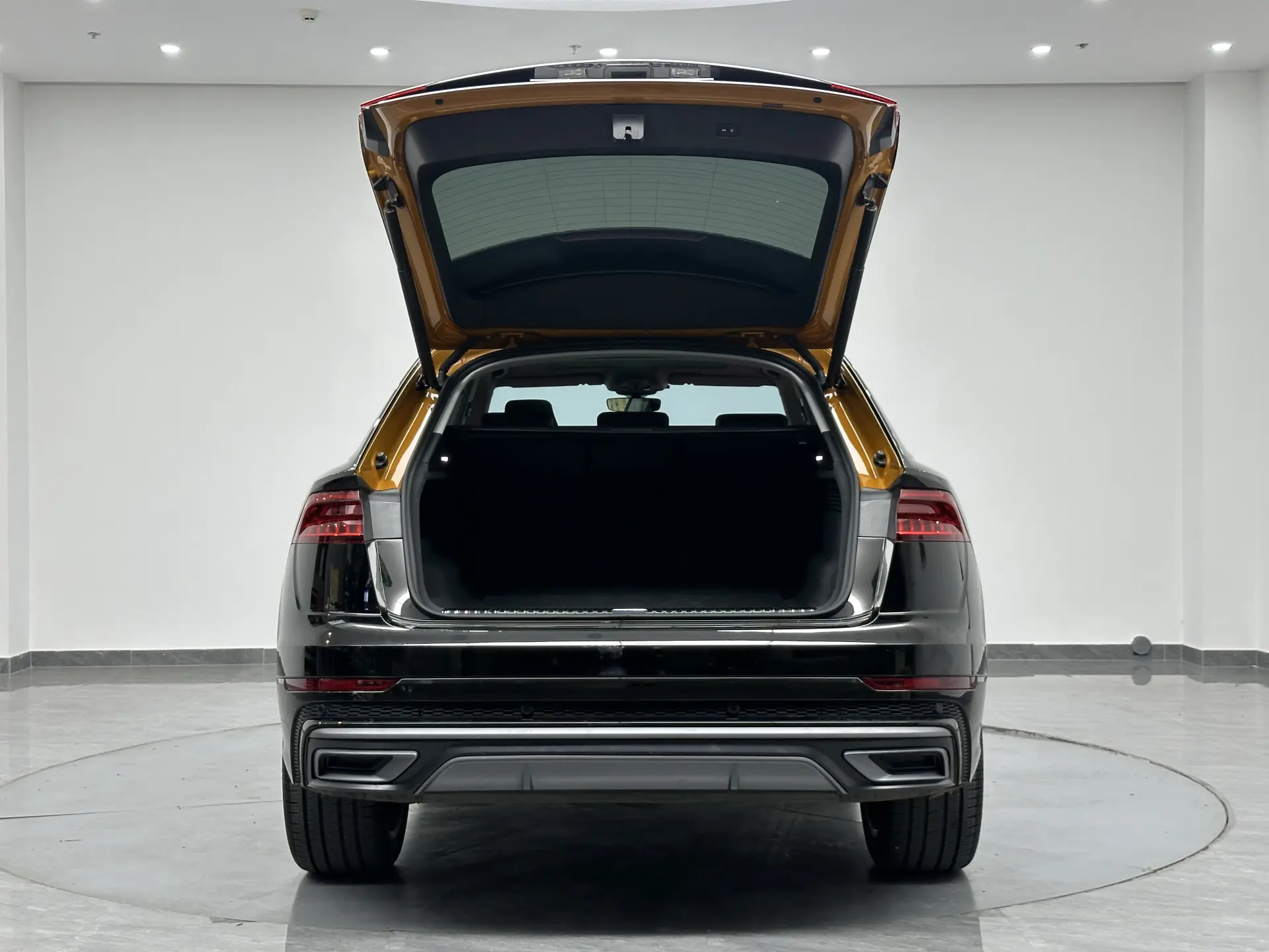 Audi Q8, 2025 39