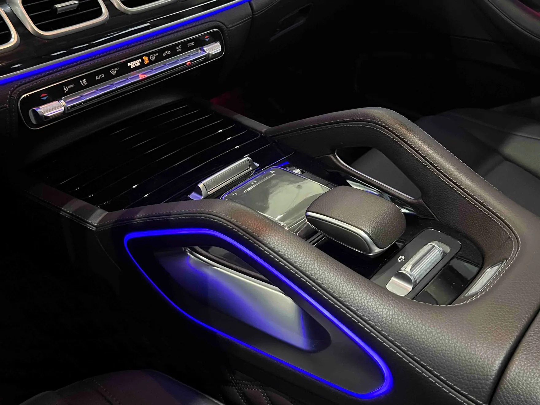 Mercedes-Benz GLS 450 4MATIC, 2023 25