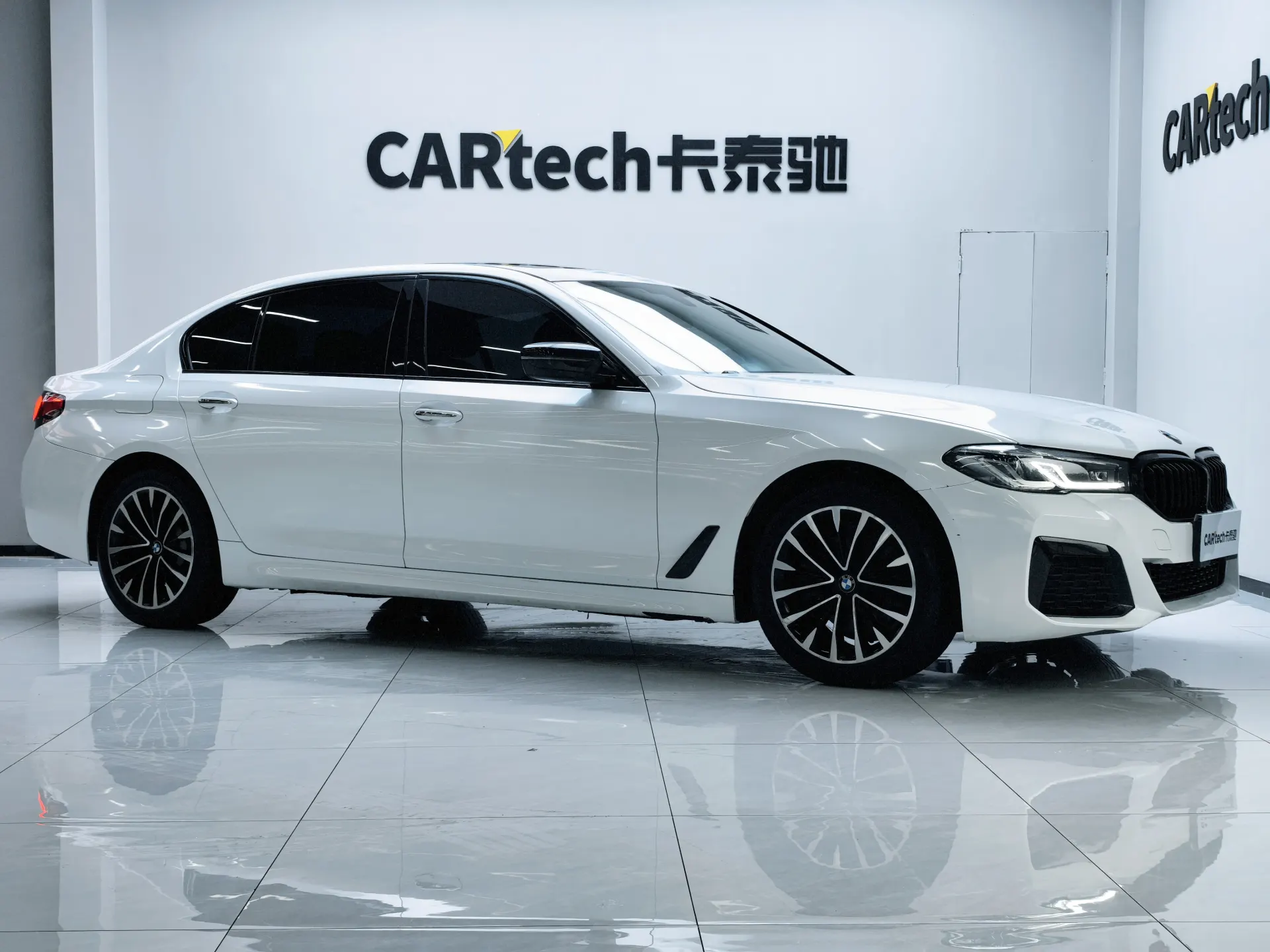 BMW 525Li, 2018 2