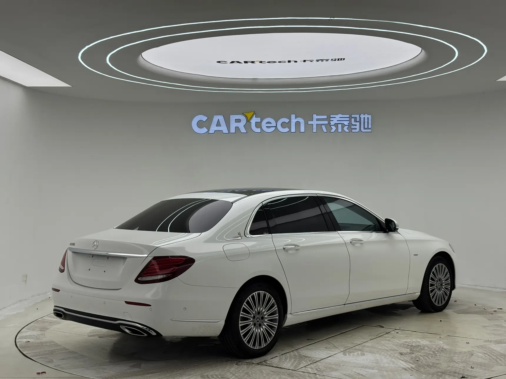Mercedes-Benz E 300 L, 2020 все фото