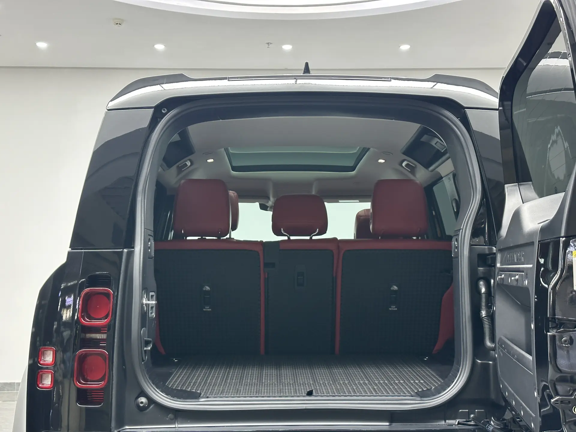 Land Rover Defender, 2022 40