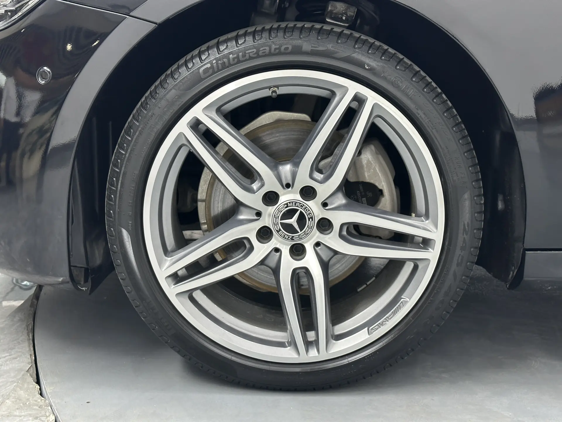 Mercedes-Benz E 300 L, 2022 32