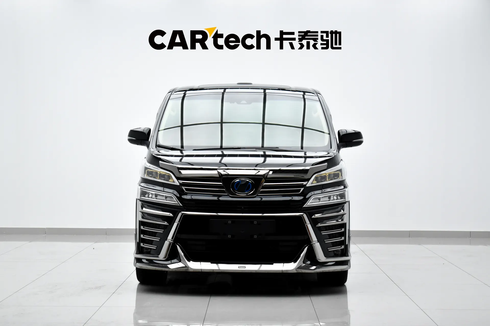 Toyota Vellfire, 2021 3