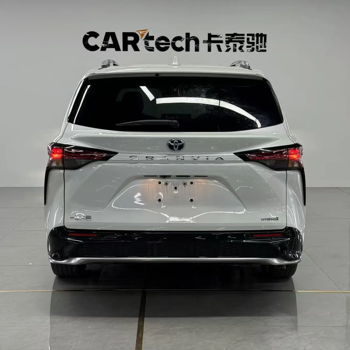 Toyota Granvia, 2023 6