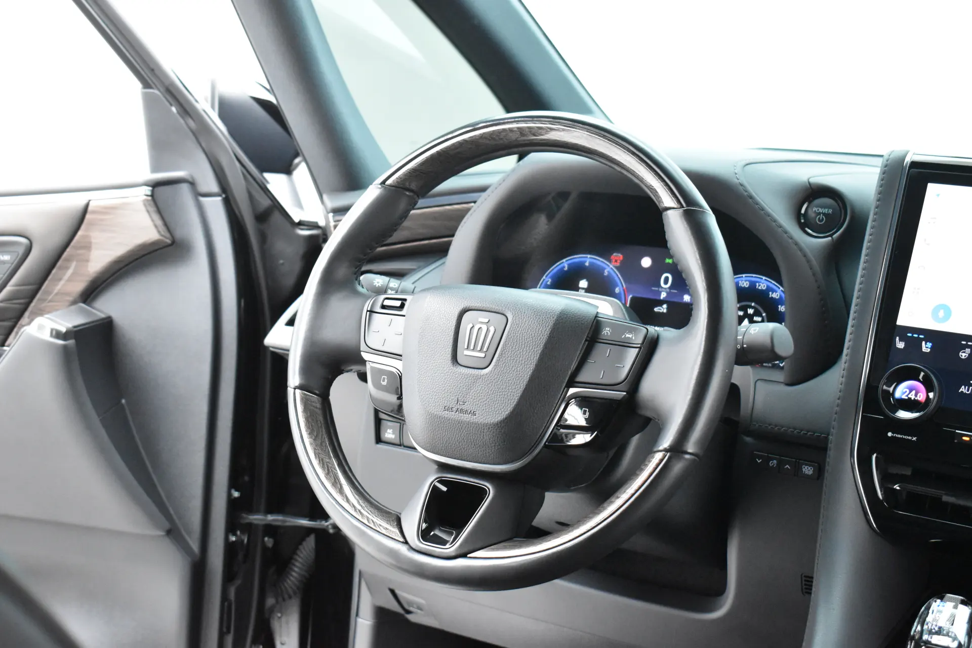 Toyota Vellfire, 2024 2