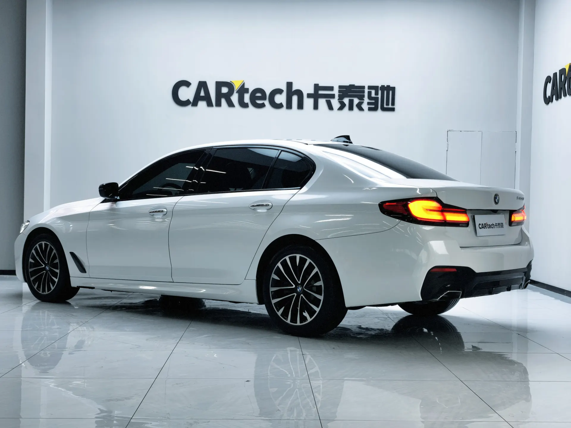BMW 525Li, 2018 7