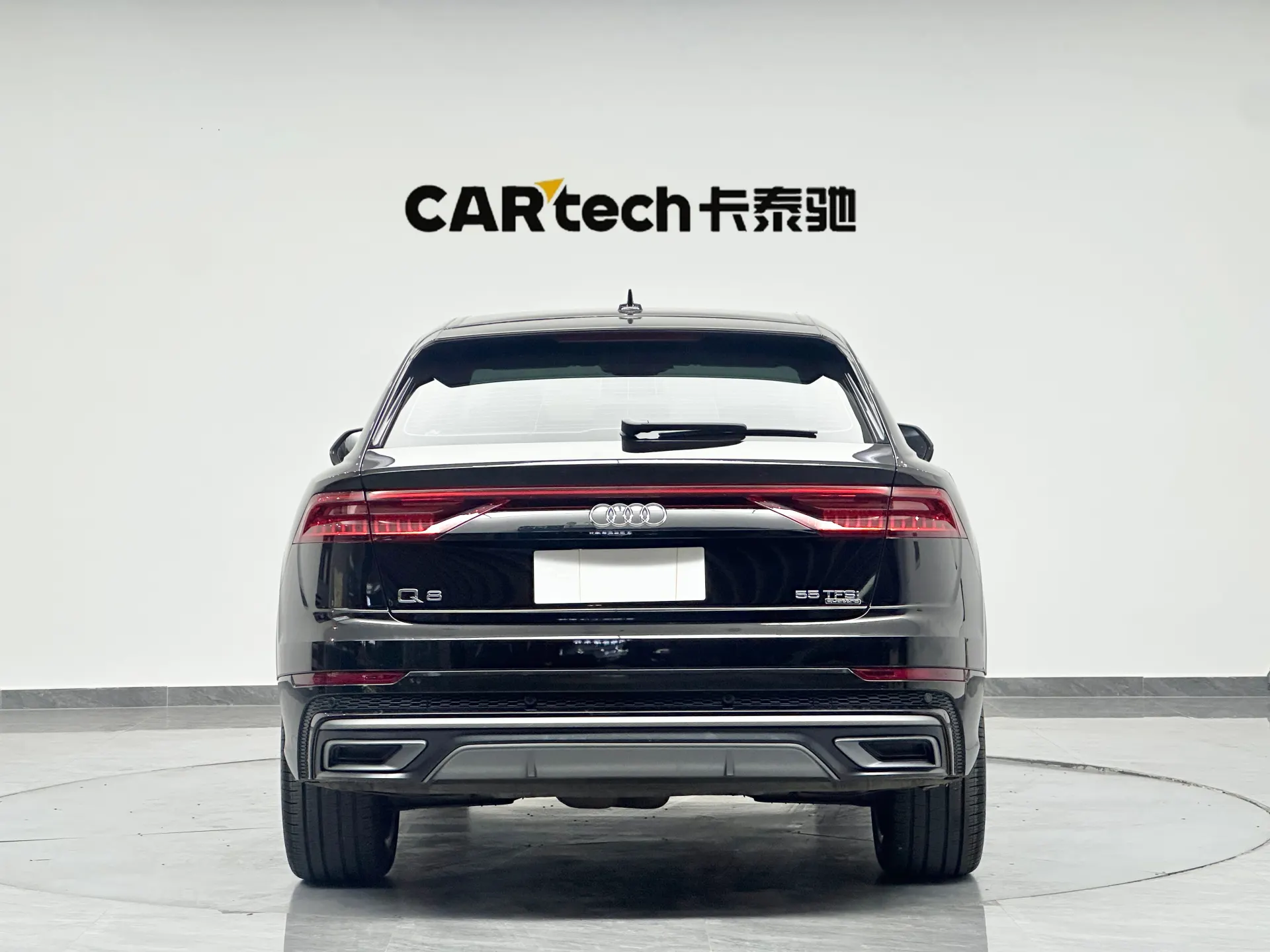 Audi Q8, 2025 7