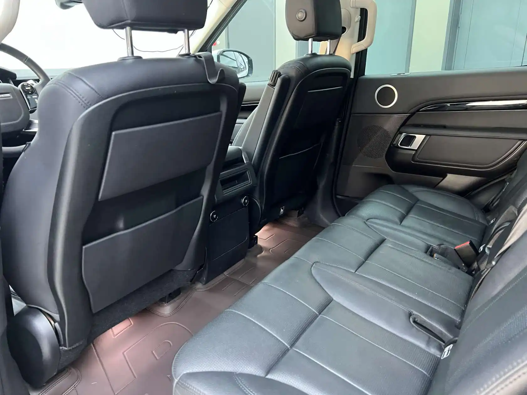 Land Rover Discovery, 2019 14