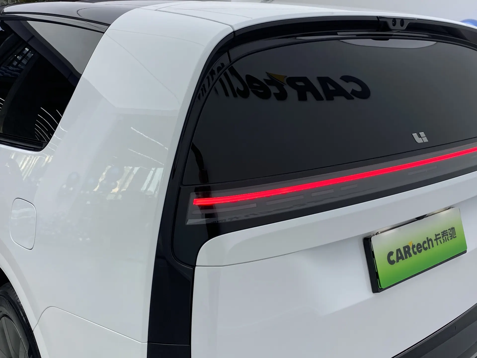 Li Auto MEGA, 2025 6