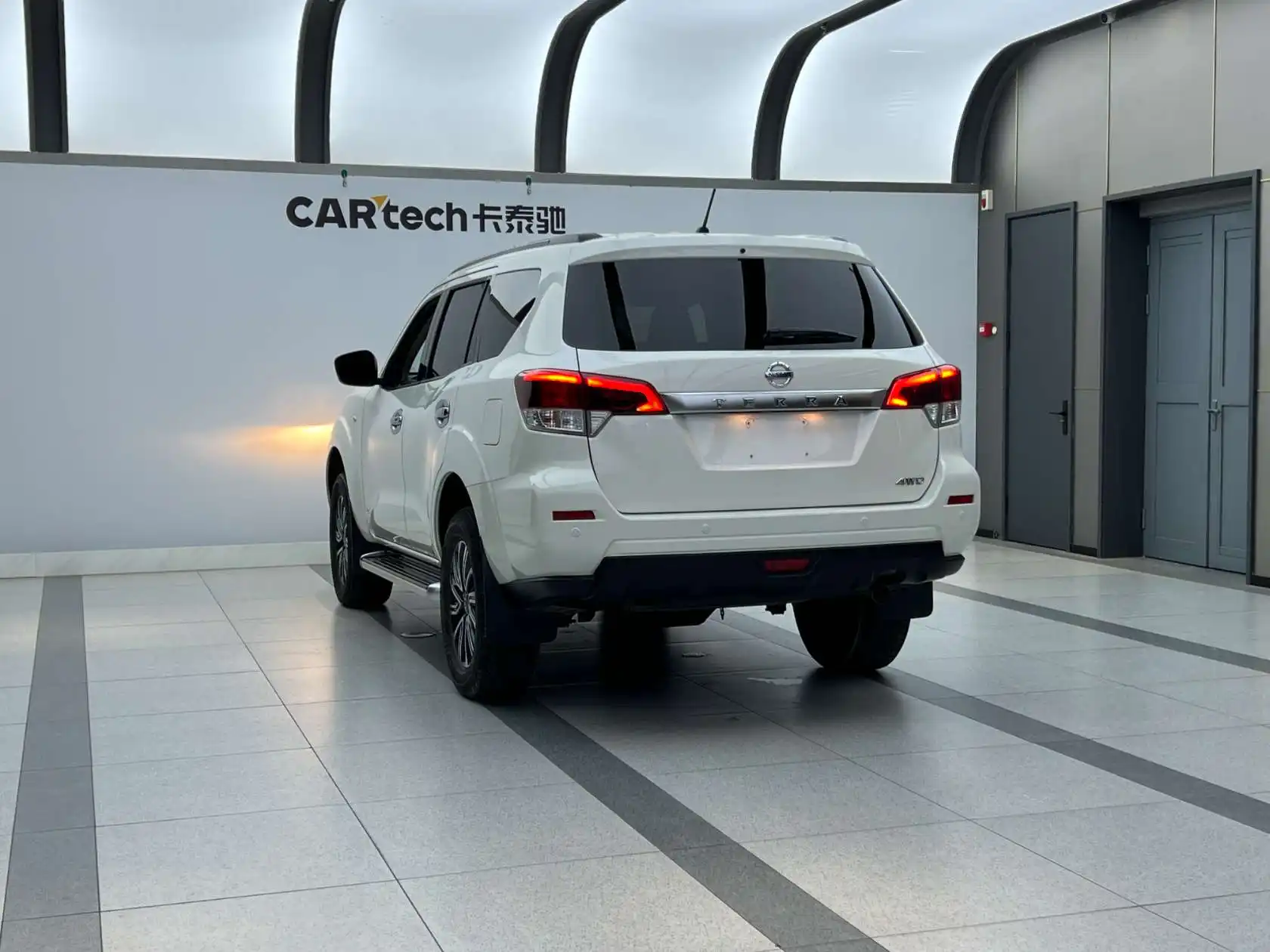 Nissan Terra, 2020 3