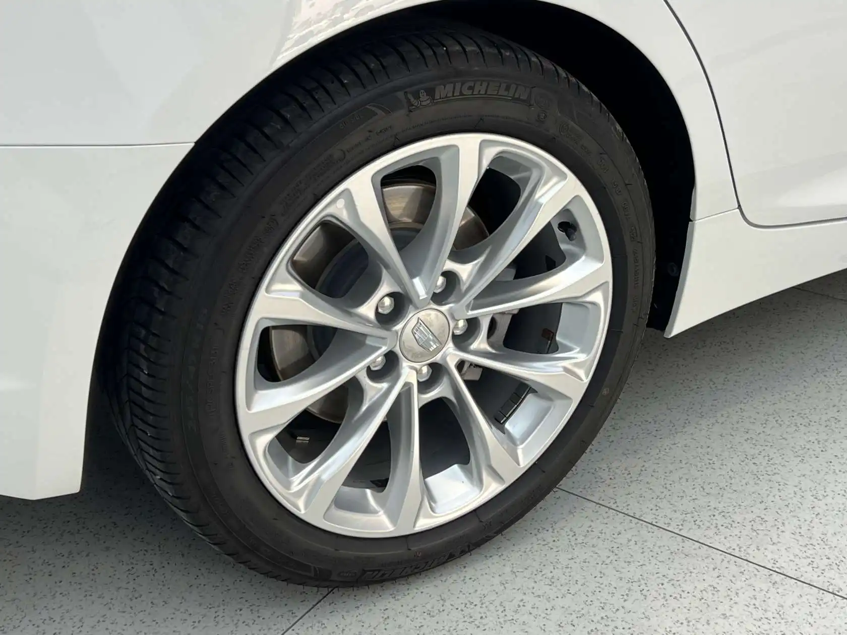 Cadillac CT5, 2023 31